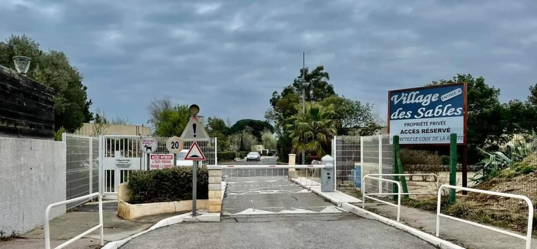 Torreilles Plage: Villa Atypique Bord De Mer Mediterranee Eksteriør bilde